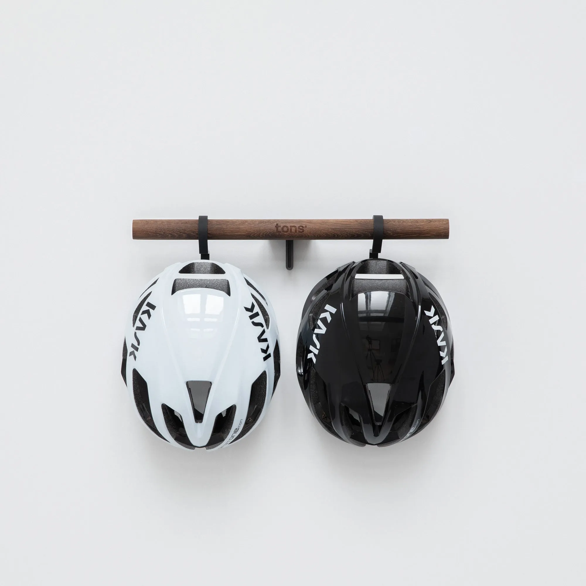 Short Bar — B . 2x Helmet